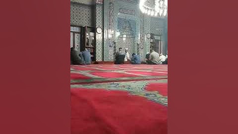 قرائه اواخر سوره الحشر في جامع خالد بن الوليد اسطنبول
