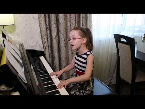 ПОСМОТРИ НА МЕНЯ.... (M-BAND) Виктория Викторовна 6 лет