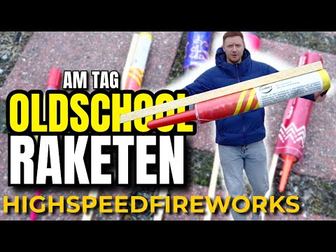 OLDSCHOOL RAKETEN IN DER DÄMMERUNG - Schüttis, Pfeiff- und Salutraketen