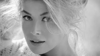 Rosamund Pike ~ 🌺