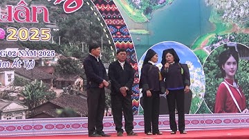 Hát shi giao lưu ngày hội chợ tình Tân Sơn lục ngạn Bắc Giang