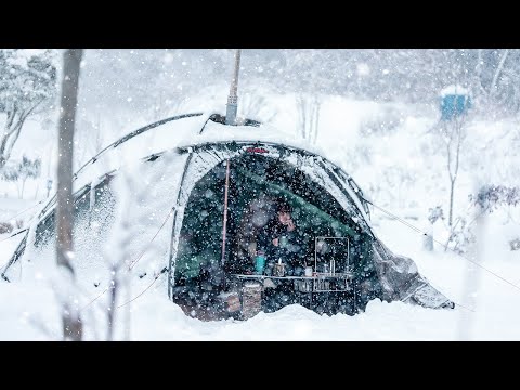 Кемпинг В Сильный Снегопад | Снег Падает Весь День | Горячая Палатка | Метель