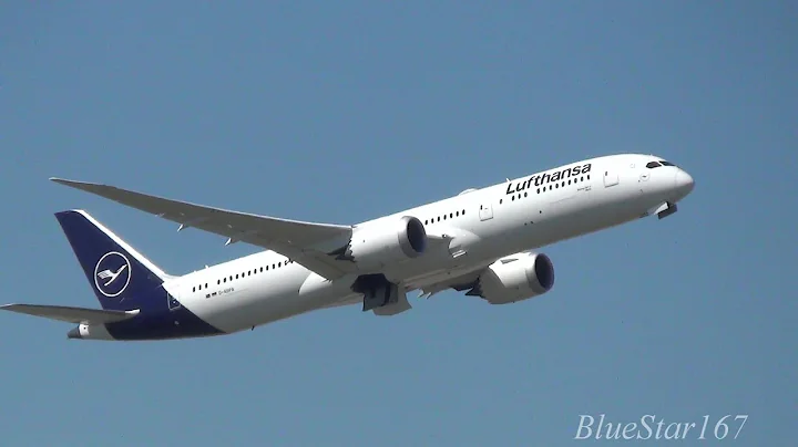 Lufthansa Boeing 787-9 (D-ABPA) takeoff from FRA/EDDF (Frankfurt - am Main) RWY 07C