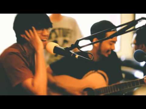 Hoolahoop - Sorry, I Quit live at Cassanova FM Bali 2014 (Acoustic Version) APSTUFF WORLD [HD]