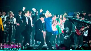 [4K] 151230 KBS 가요대축제 ending _ SHINee (부제:세상에서 샤이니가 제일 웃겨)