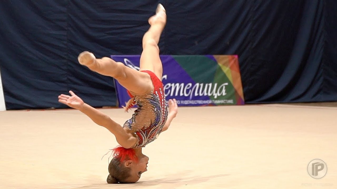 ⁣РЕДЧАЙШИЙ ЭЛЕМЕНТ В ХУДОЖЕСТВЕННОЙ ГИМНАСТИКЕ СТОЙКА НА ГОЛОВЕ МИРОНЧЕНКОВА ТАТЬЯНА