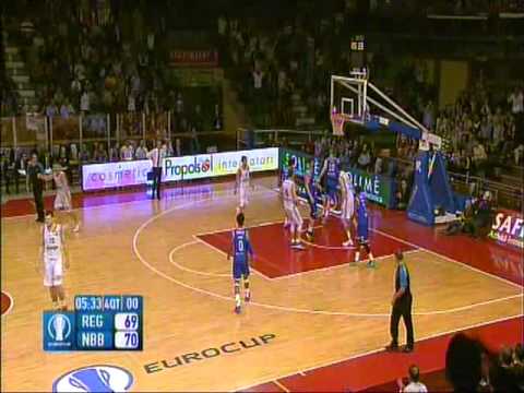 Darjus Lavrinovic HUGE DUNK vs Brindisi - Eurocup (14/10/2015)