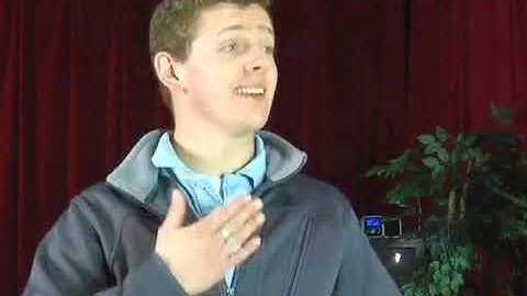 Practicing Facial Expressions in Sign Language