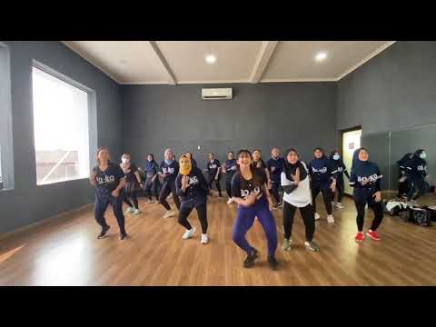 STAY - The Kid LAROI , Justin Bieber | ZUMBA | DANCE FITNESS | TIKTOK VIRAL