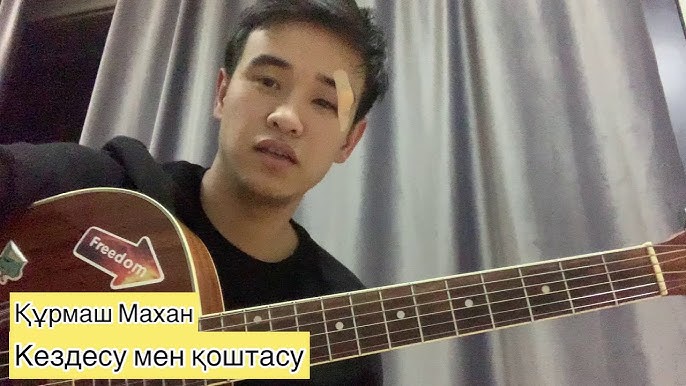 Дагестандық секс видео ком Кэтрин Макфидің аяқ фетиші