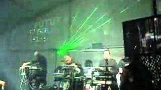 Dynamix II & Jackal & Hyde Live @ Ultra 2k6.flv