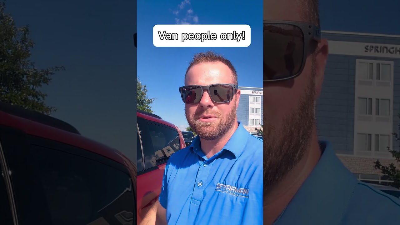 2026 Chrysler Pacifica Limited. Van fans only! 