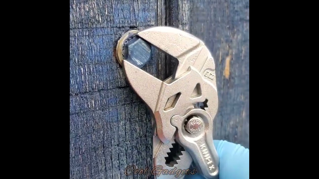 New adjustable screw wrench