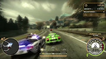 Using civilian to dodge the roadblock | NFS Most Wanted 2005