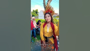 kebaya kuning cantik karnaval jogoroto jombang