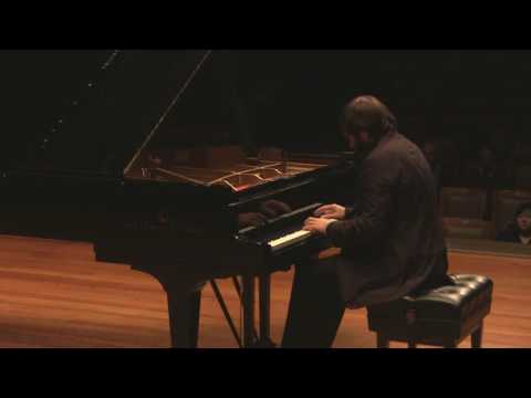 Alexander Korsantia plays Haydn Sonata Hob. XVI:49 and Minuet  (Live) in HD