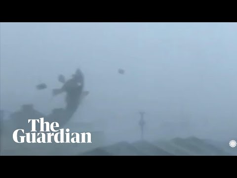 Hurricane Michael tears apart roof as it makes landfall in Florida