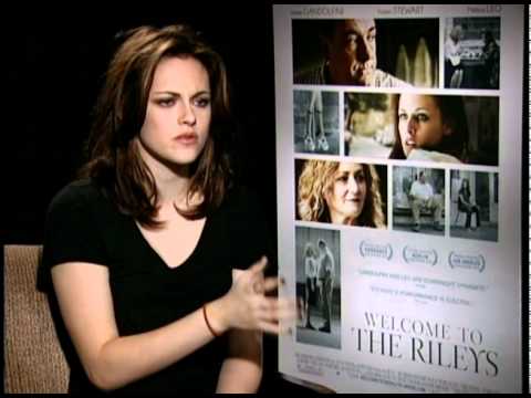 Kristen Stewart talks about playing a teen stripper in 'Welcome to the Rileys'