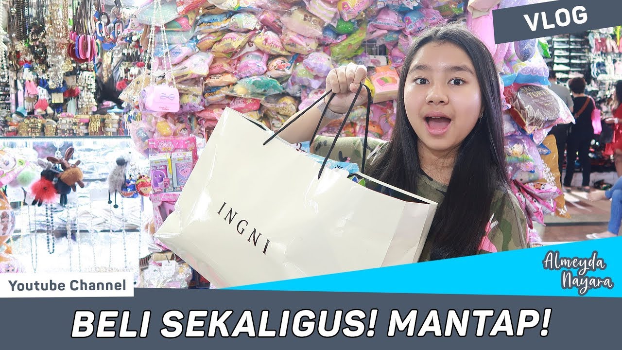 Kali ini Nicole ke Pasar lagi nih Hunting Squishy murah harganya cuma 5500 rupiah, disini juga banya. 