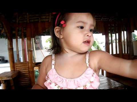 Charlotte singing I Love You - Barney Song