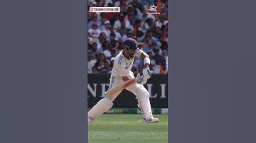 The VIRAT KOHLI cover drive! He scores a stunning boundary off Pat Cummins! | #AUSvINDOnStar