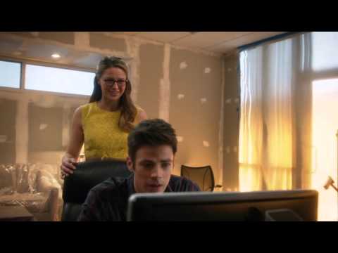 Supergirl 1 temporada ep.18 dublado - Barry Allen  Explica como funcionam as diferentes terras