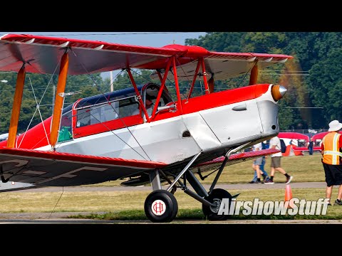 Aircraft Arrivals/Departures -