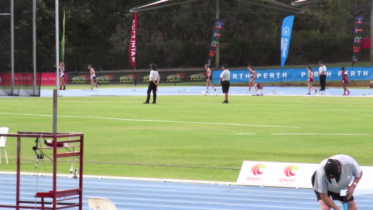 200M Final U18W Georgia Hulls 23.80 +1.9. 2016 Australian Junior Championships