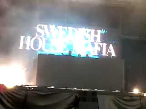 Swedish House Mafia @ Phoenix Park Intro - Greyhound