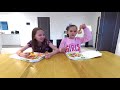 Sour Gummy Pizza | Charley and Liv | Review