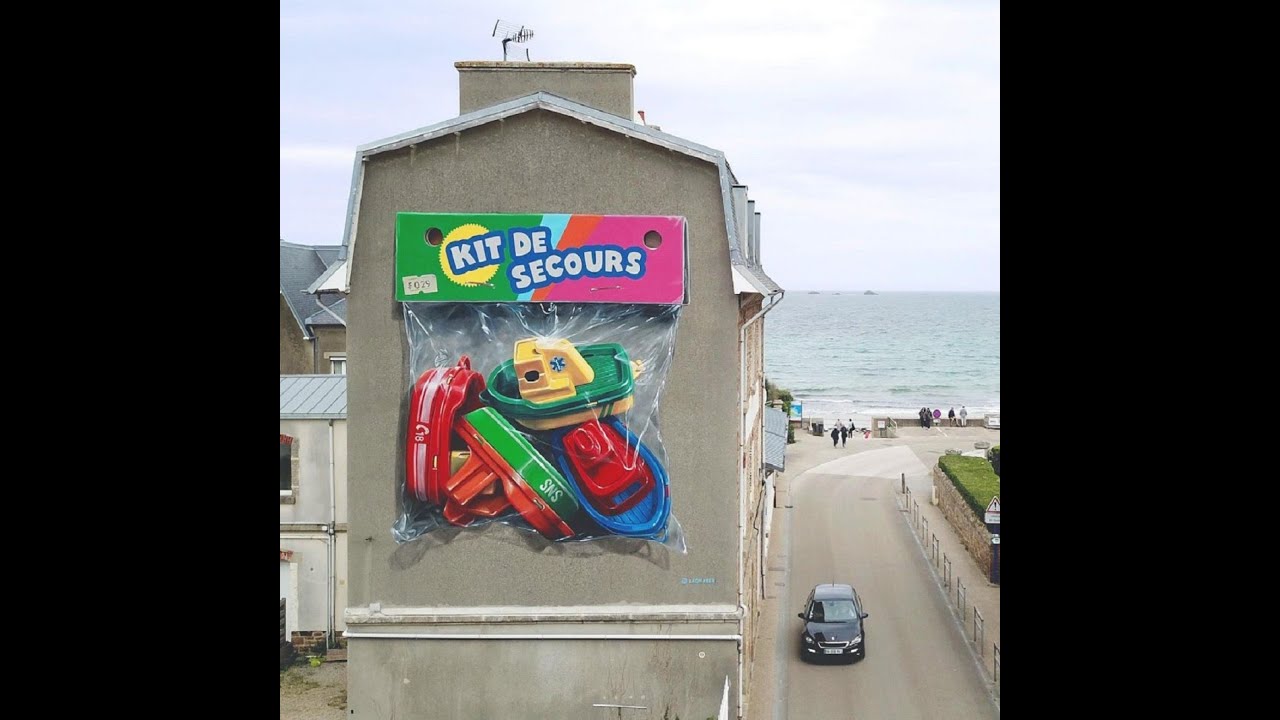 Emergency Kit amazing 3D street art on climate change