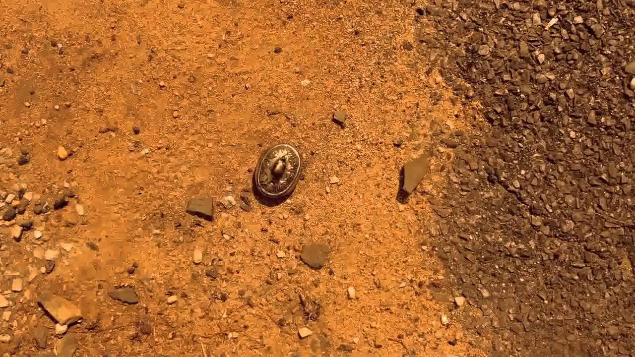 Life on Mars? 'Alien face' in NASA rover photo is 100 percent PROOF of UFO activ