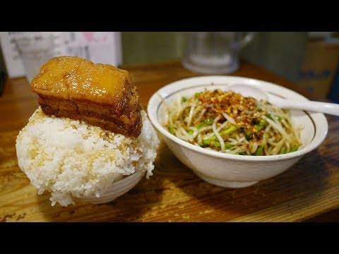 「麺 酒 やまの」ちょんまげライス皿ヒロシ