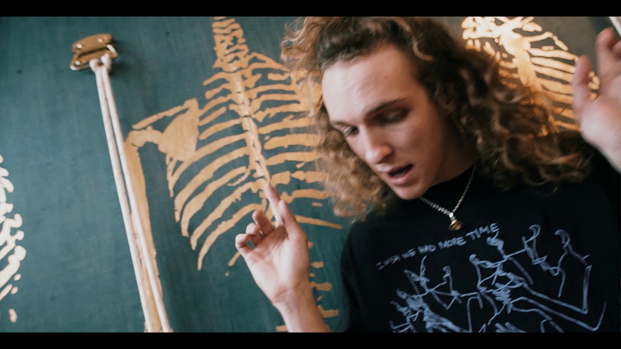Obejrzyj Felly - Language (Official Music Video) w YouTube Obejrzyj Felly - Language (Official Music Video) w YouTube