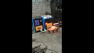 máy cao tần Phước Lộc trong sản xuất bulong con tán