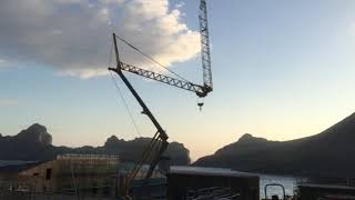 Potain Igo 32 Pedestrian operated tower crane folding