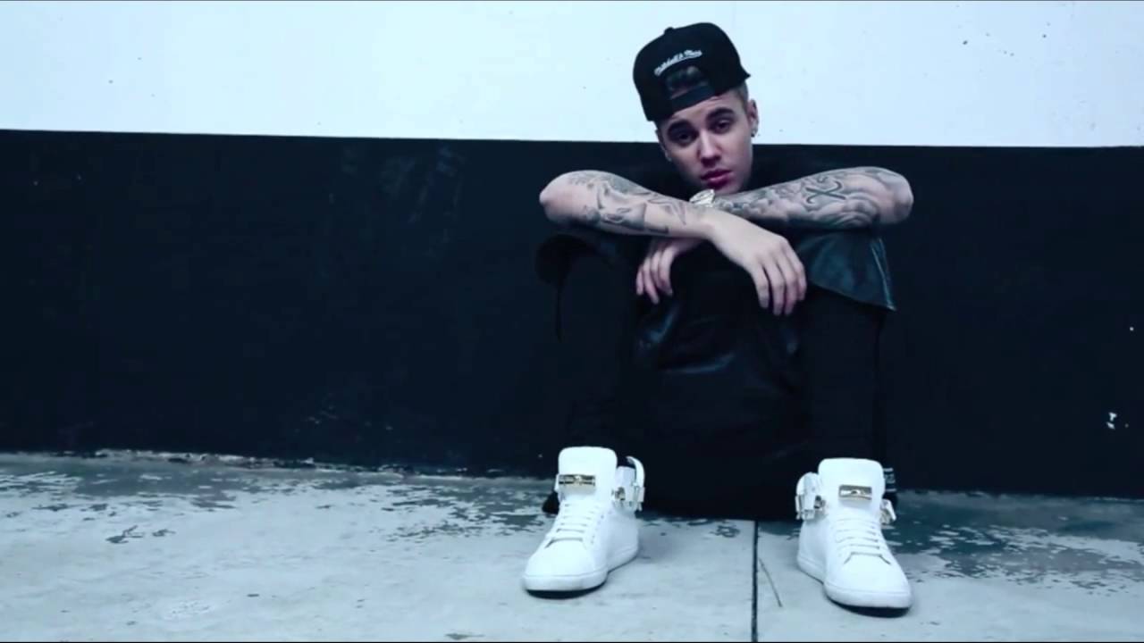 Justin Bieber - Playtime (feat. Khalil) (Lyrics) - YouTube