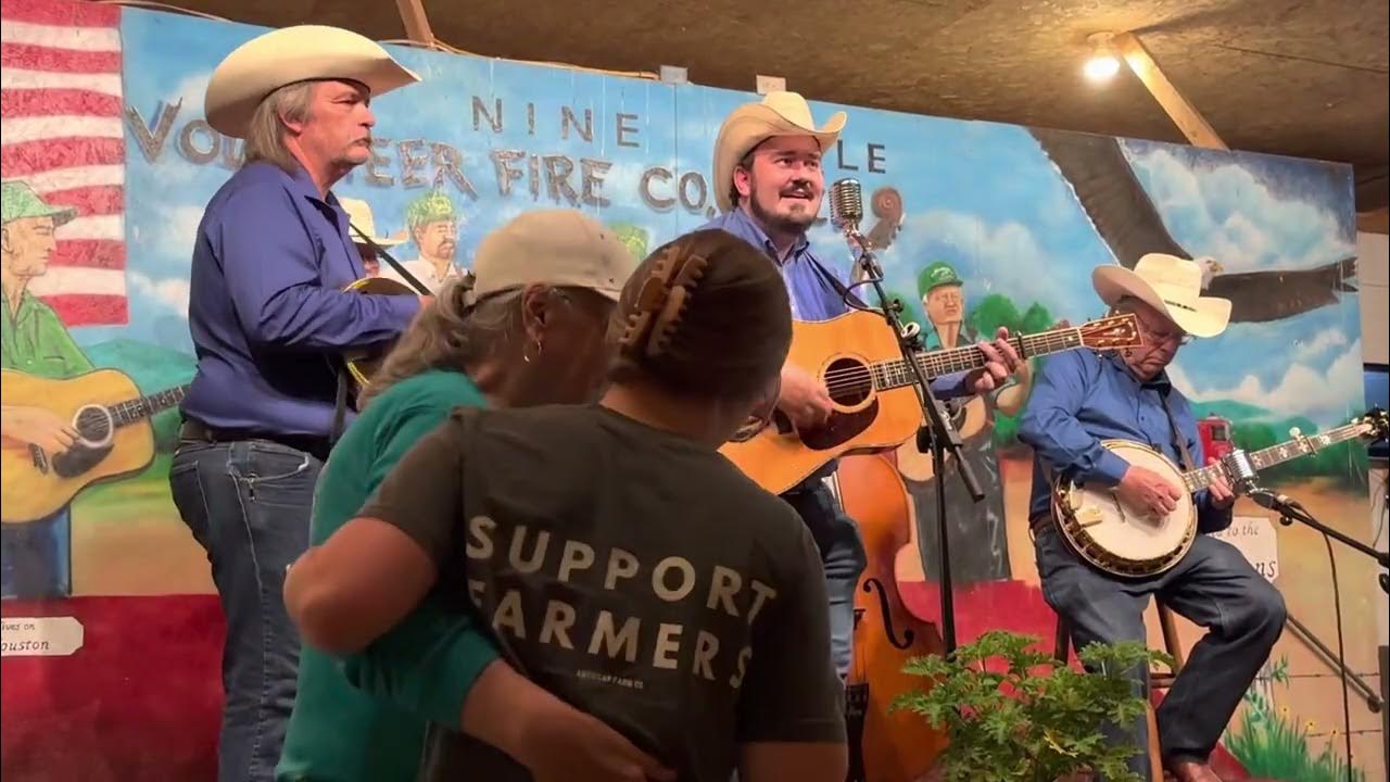 Nine Mile bluegrass festival “Clearview” YouTube