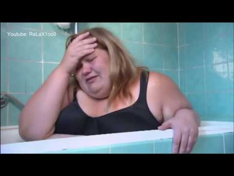 140kg-frau-braucht-hilfe-um-aus-der-kackbraunen-badewanne-zu-kommen