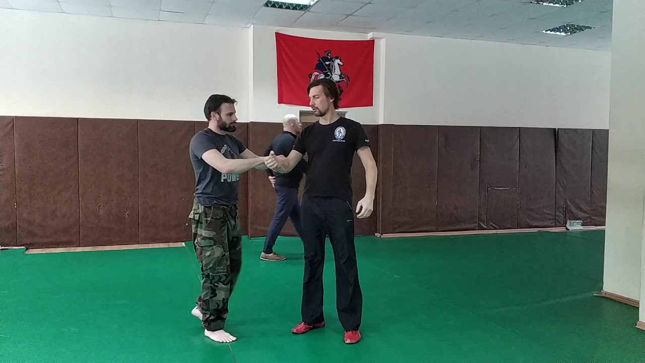 2019 02 02 Morning training Использование палки для ощущения наполненности в руке и прописывания тр бесконтактный бой шквал