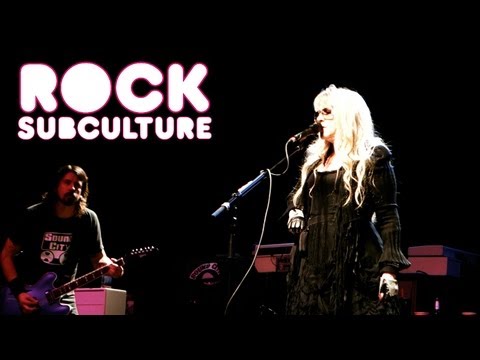 Sound City Players 'Gold Dust Woman' with Stevie Nicks and Dave Grohl at Hollywood Palladium