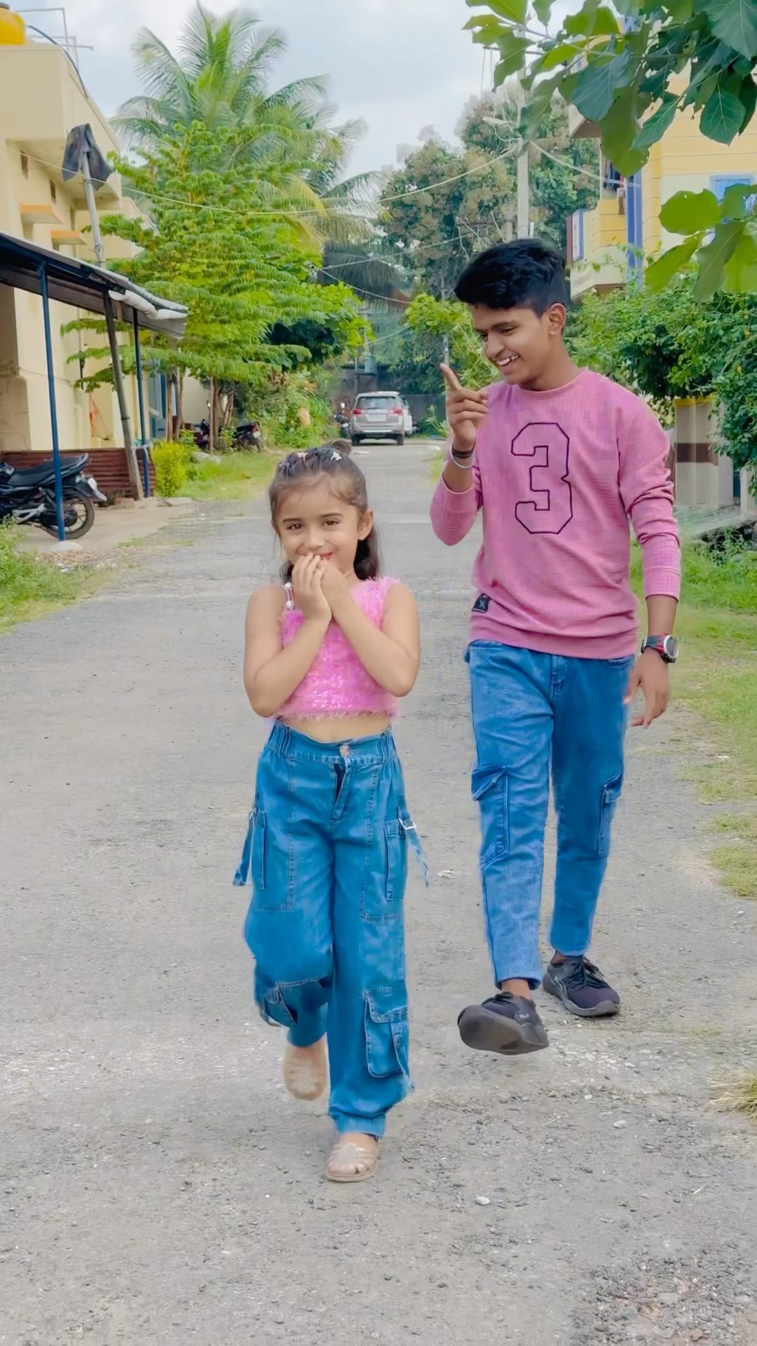 Oh my god, she’s acting ???? @nishita1962 #yedayung #trending #couple #love #viral #ytshorts