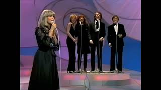 Video voorbeeld van "Lena Valaitis - Johnny Blue (Eurovision Song Contest 1981, GERMANY)"