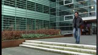 Wirelessly pickpocketing a car key to bypass a vehicle immobilizer Wirelessly pickpocketing a car key to bypass a vehicle immobilizer