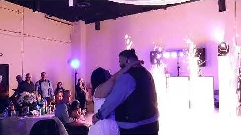 Dancing on the cloud & sparkular effect (cold fireworks) | First Dance |