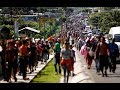 Многотысячная колонна мигрантов из Гондураса продолжает движение в сторону американской границы.