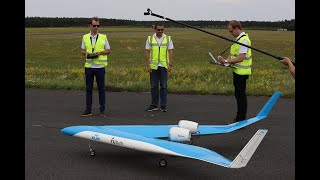 Flying-V - Scale model maiden flight