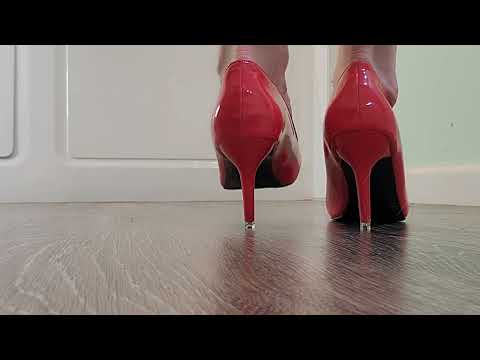 RED PUMPS// TRY ON WITH ME// FEETPLAY