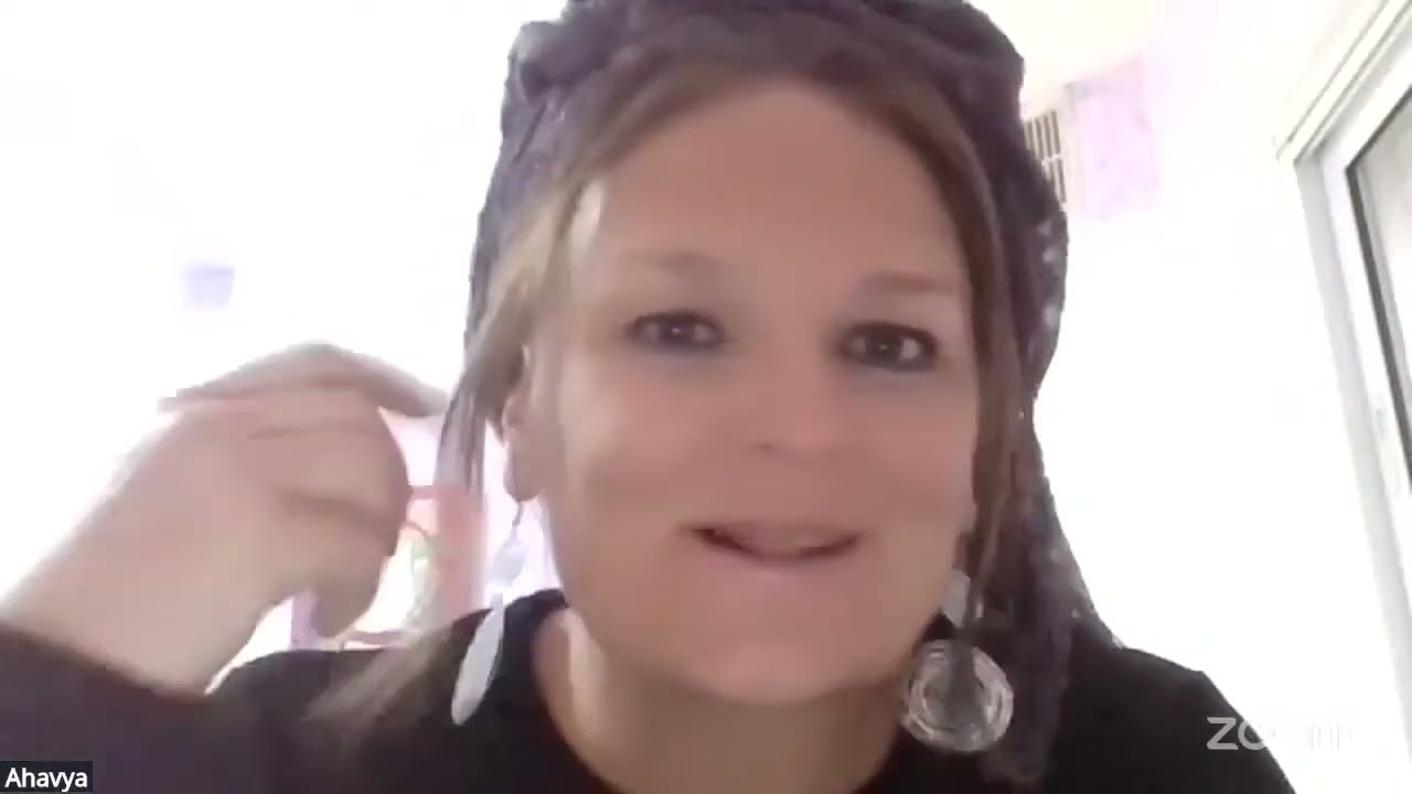 Nishmat Kol Chai : Ahavya Halevy: A synopsis of Rochel Silber's class