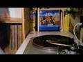 Miniature de la vidéo de la chanson Ian't Let Go